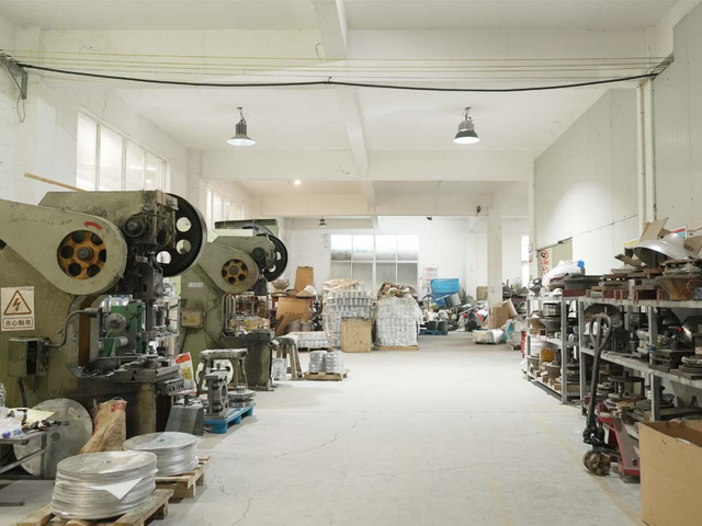 德瑚金属旋压加工工厂